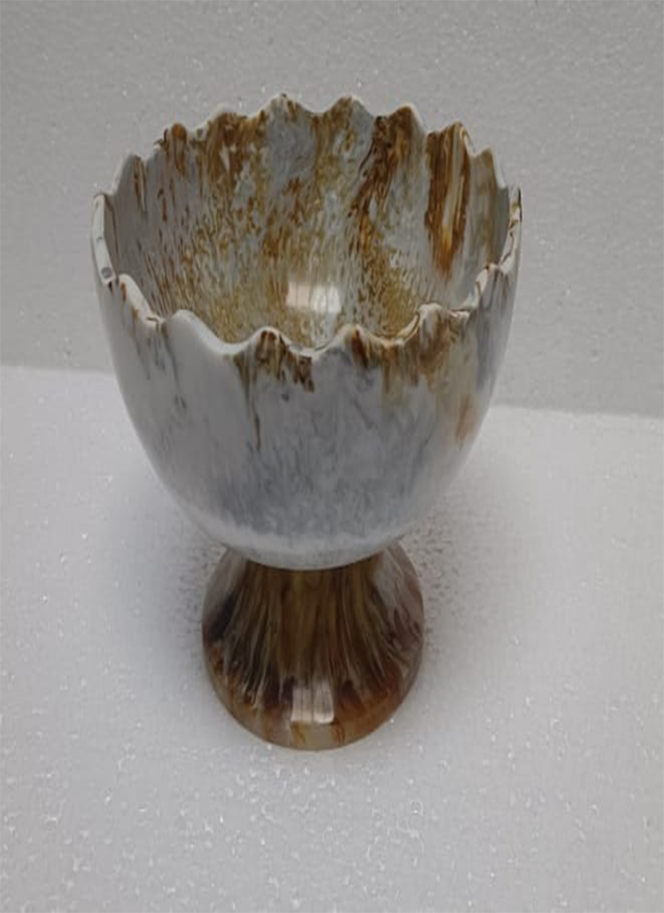 Handcrafted Resin Decorative White & Golden Bowl